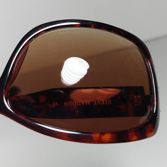Steve Madden Oversized Brown Tortoise Shell Women's Fashion Trendy Sunglasses - Picture 9 of 9